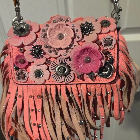 πCoach 1941 Wild Tea Rose Fringe Dinky bag KISSLOCK INSIDE! - Picture 3 of 12